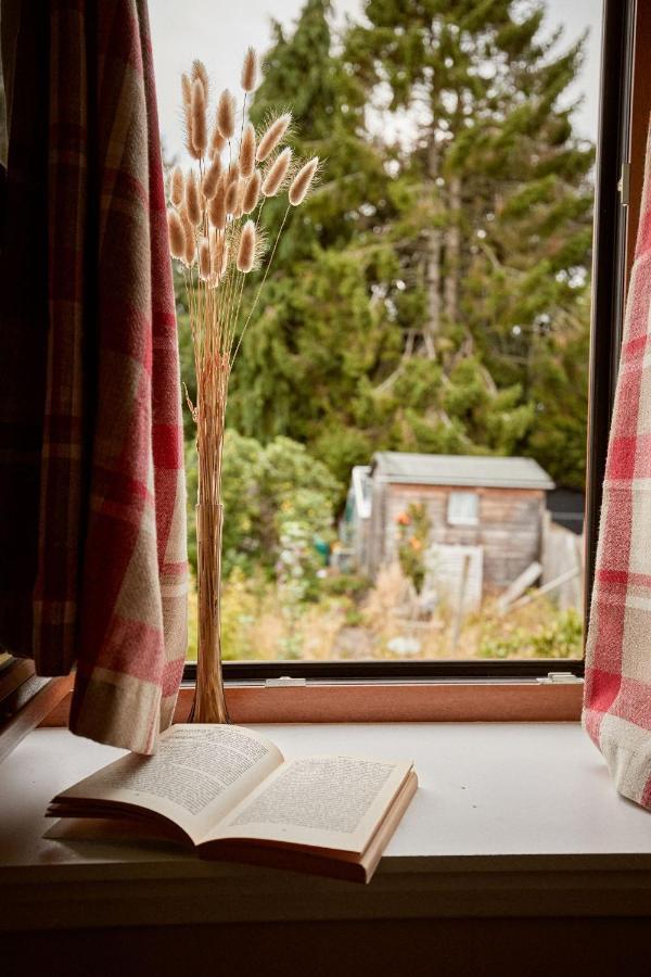 Crossroads Cottage Drumnadrochit Eksteriør billede